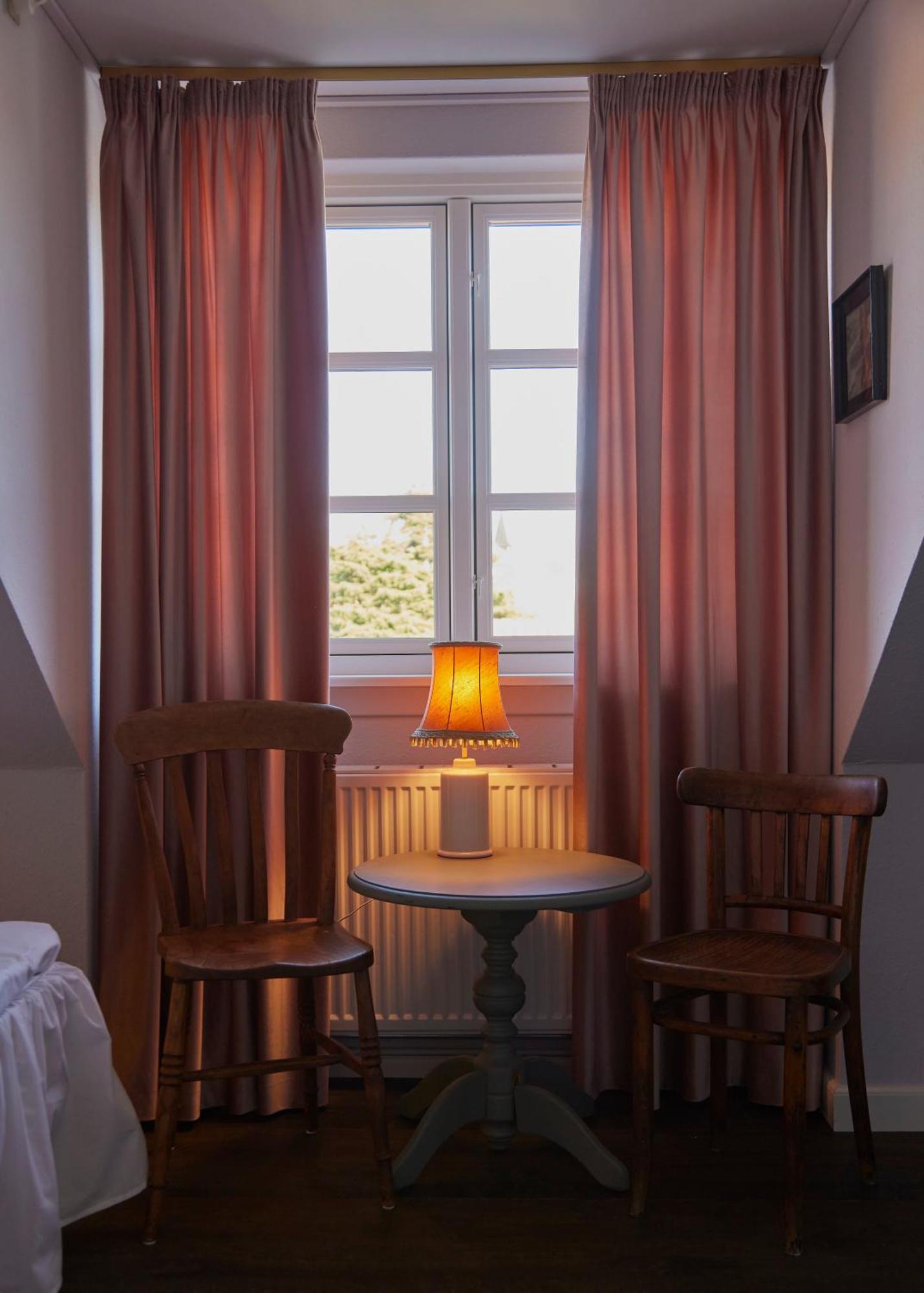 Hotel Kysten Хасле Экстерьер фото