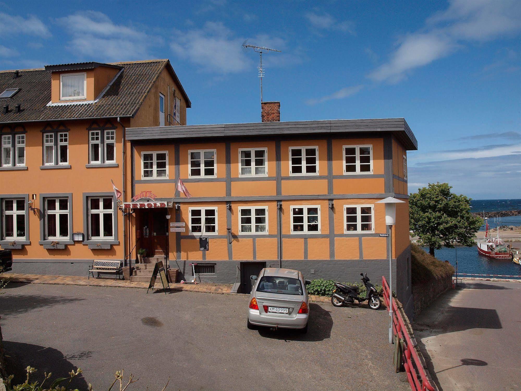 Hotel Kysten Хасле Экстерьер фото