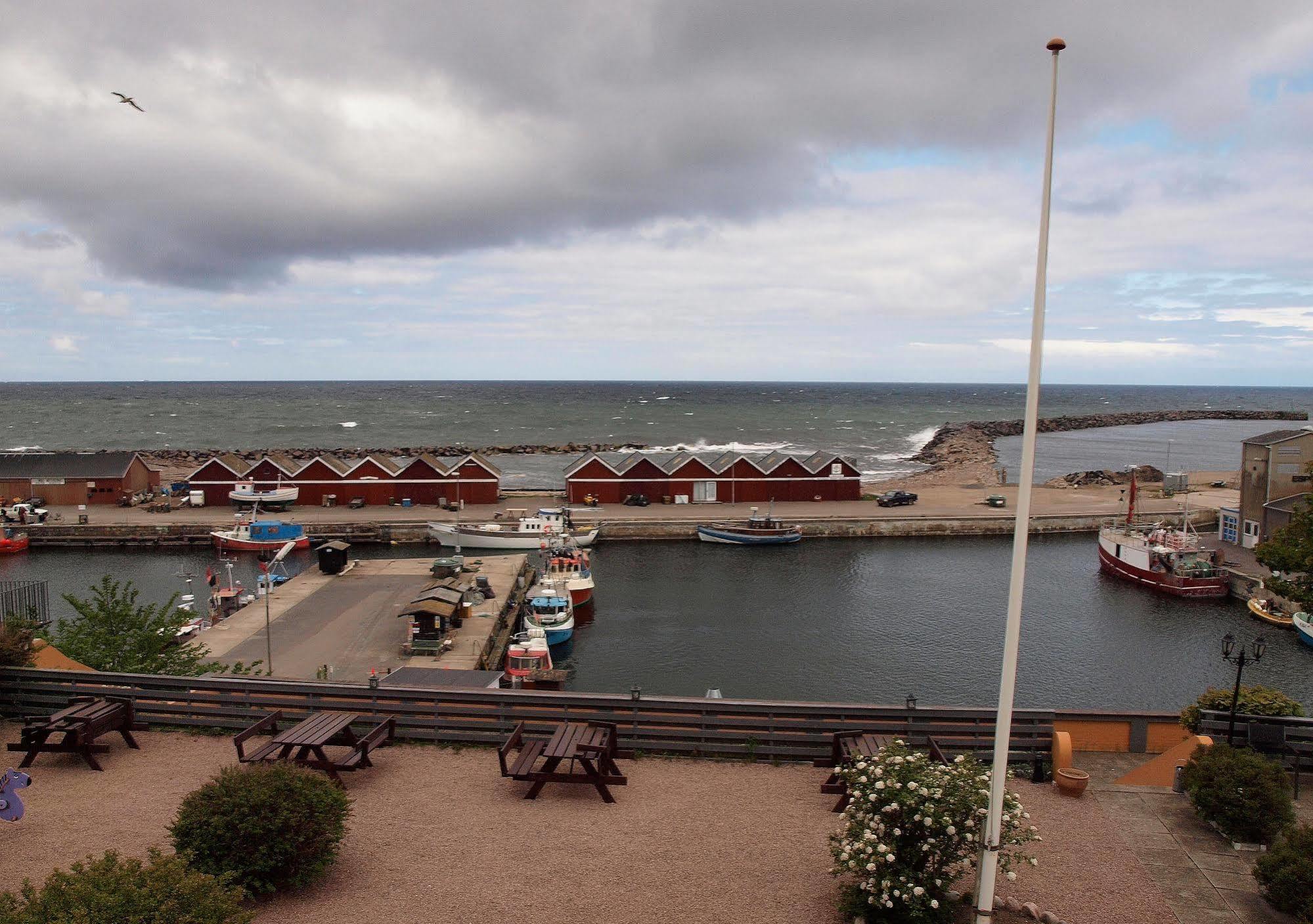 Hotel Kysten Хасле Экстерьер фото